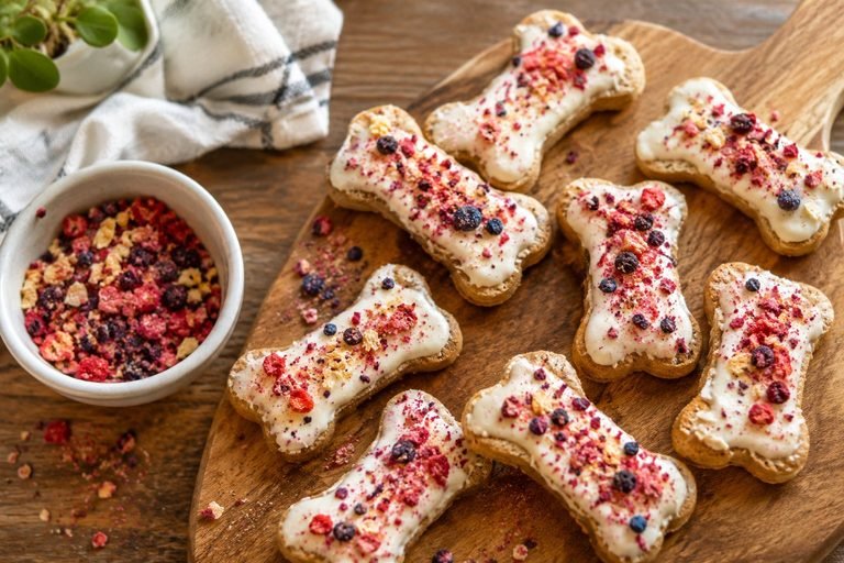 Sprinkle Frosting for Dog Treats